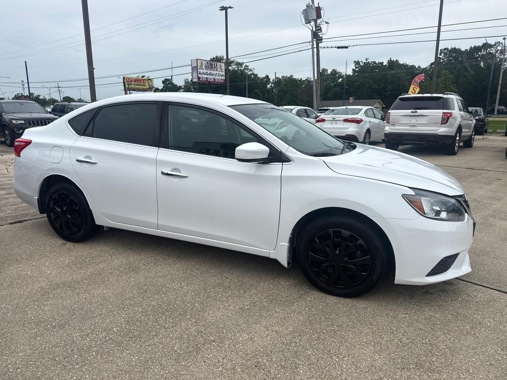 Nissan Sentra SV CVT 2017