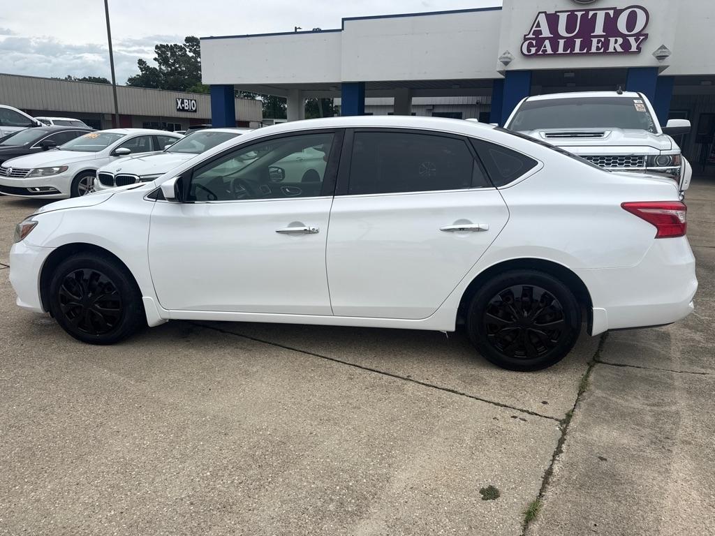 Nissan Sentra SV CVT 2017