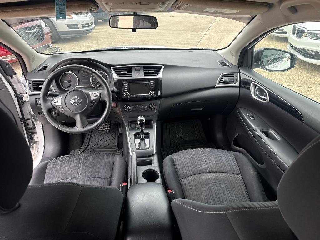 Nissan Sentra SV CVT 2017