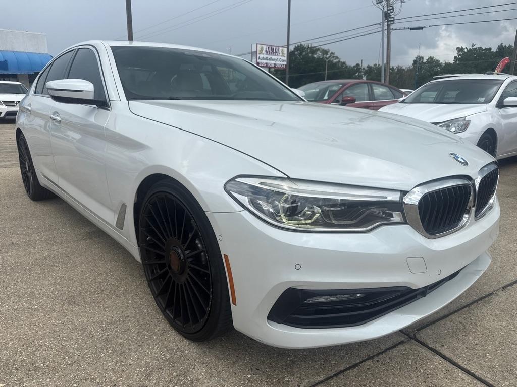 BMW 5 Series 540i Sedan 2017