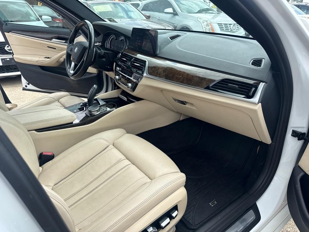 BMW 5 Series 540i Sedan 2017
