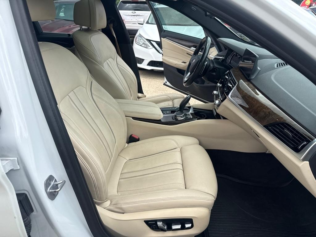 BMW 5 Series 540i Sedan 2017