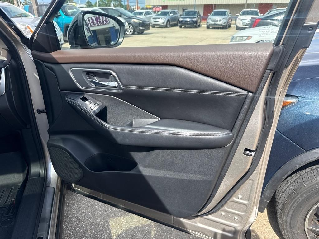 Nissan Rogue FWD SL 2021
