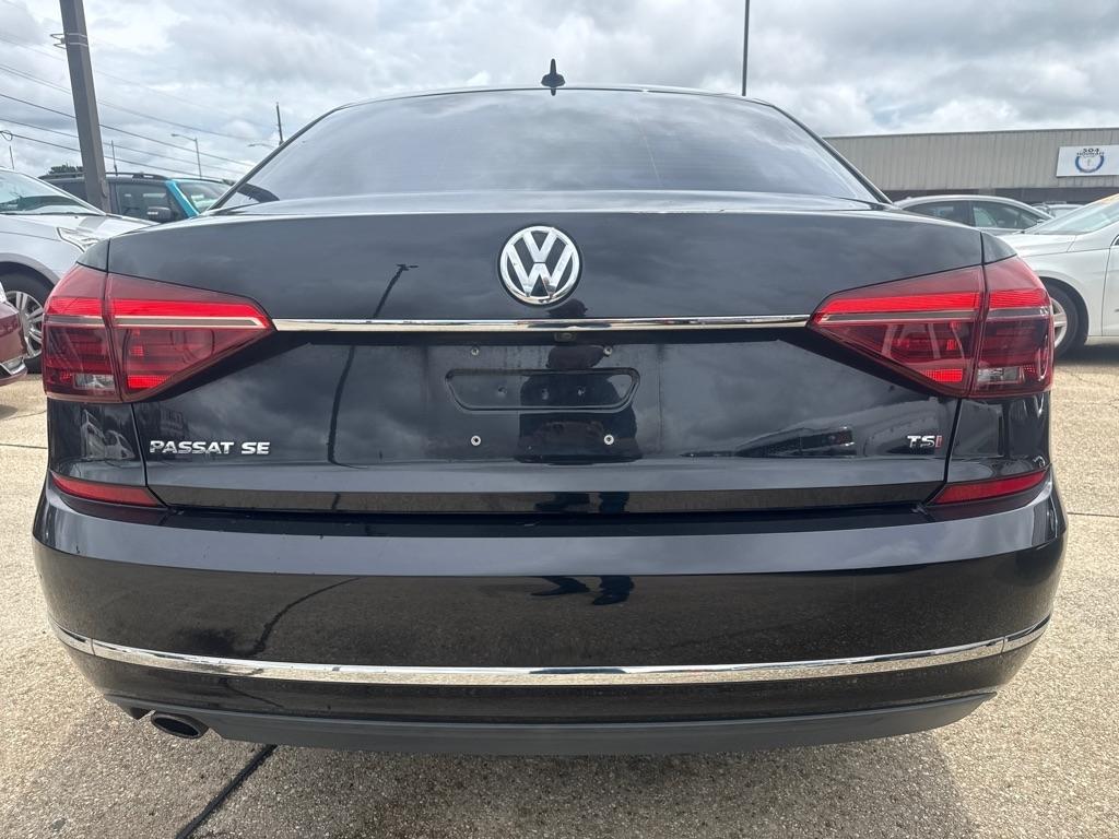 Volkswagen Passat 1.8T SE Auto 2017