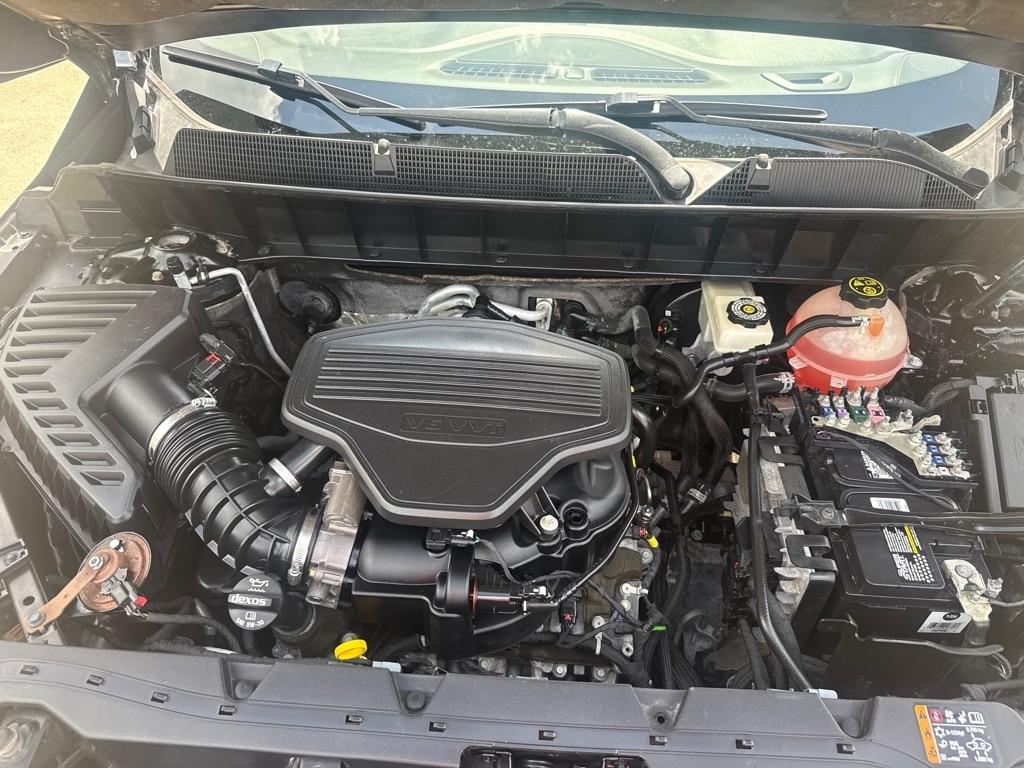 GMC Acadia FWD 4dr Denali 2017