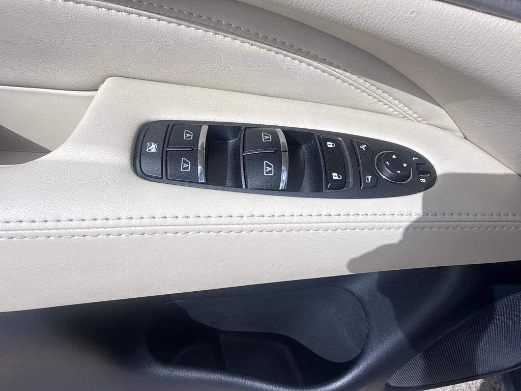 Infiniti QX60 PURE FWD 2020