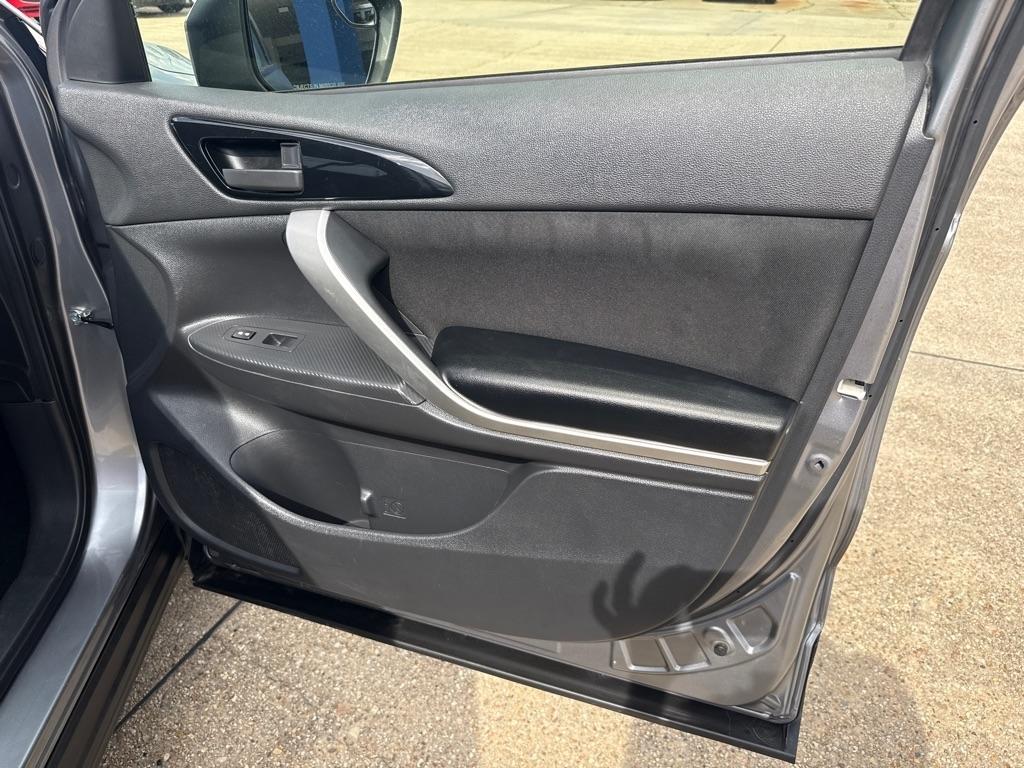 Mitsubishi Eclipse Cross ES FWD 2020