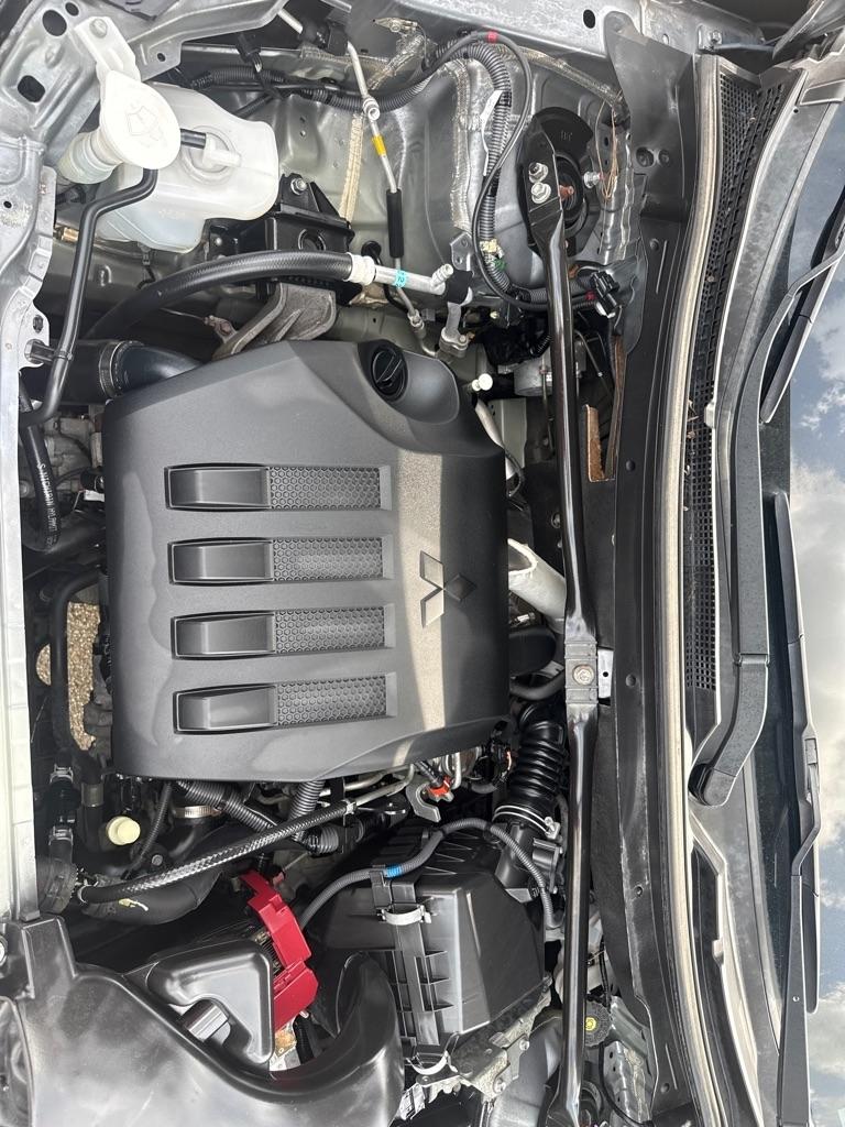 Mitsubishi Eclipse Cross ES FWD 2020