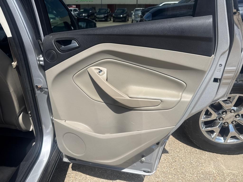 Ford Escape FWD 4dr Titanium 2016