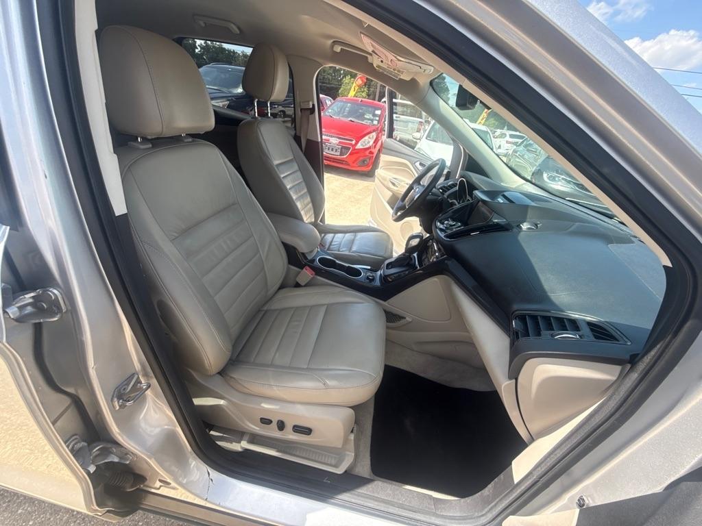 Ford Escape FWD 4dr Titanium 2016