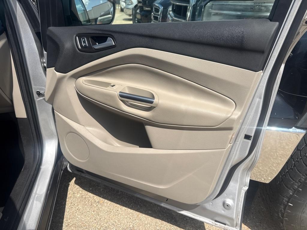 Ford Escape FWD 4dr Titanium 2016