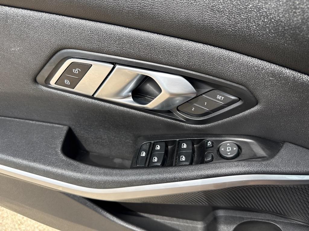 BMW 3 Series 330i Sedan North America 2019