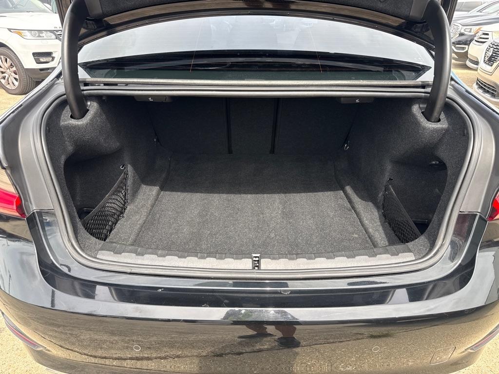 BMW 3 Series 330i Sedan North America 2019