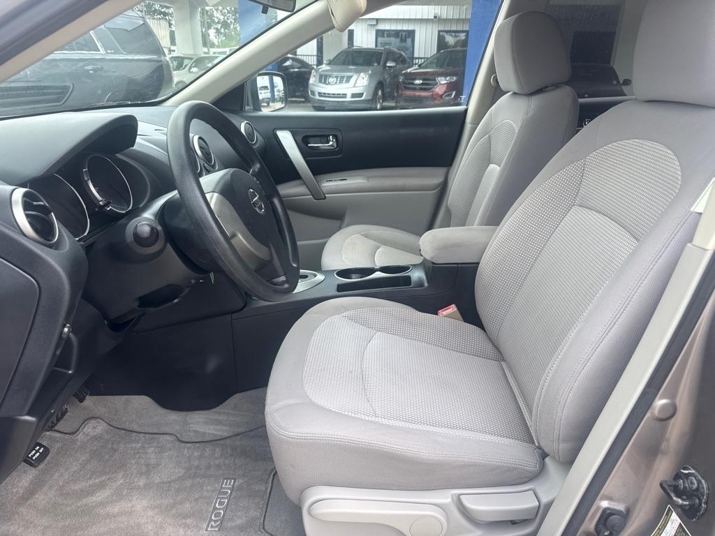Nissan Rogue FWD 4dr SL 2010