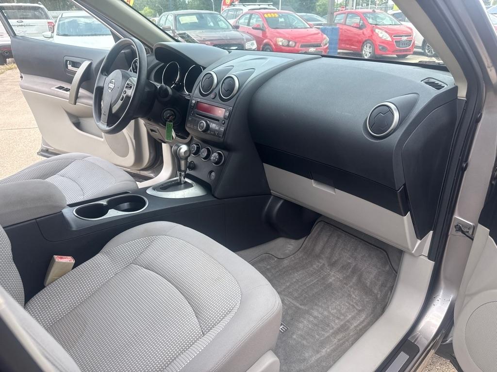 Nissan Rogue FWD 4dr SL 2010