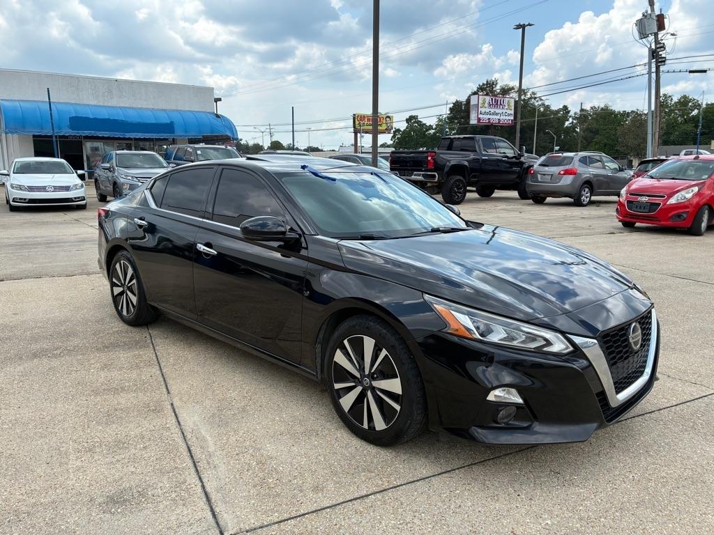 Nissan Altima 2.5 SL Sedan 2020