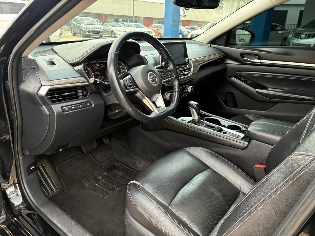 Nissan Altima 2.5 SL Sedan 2020