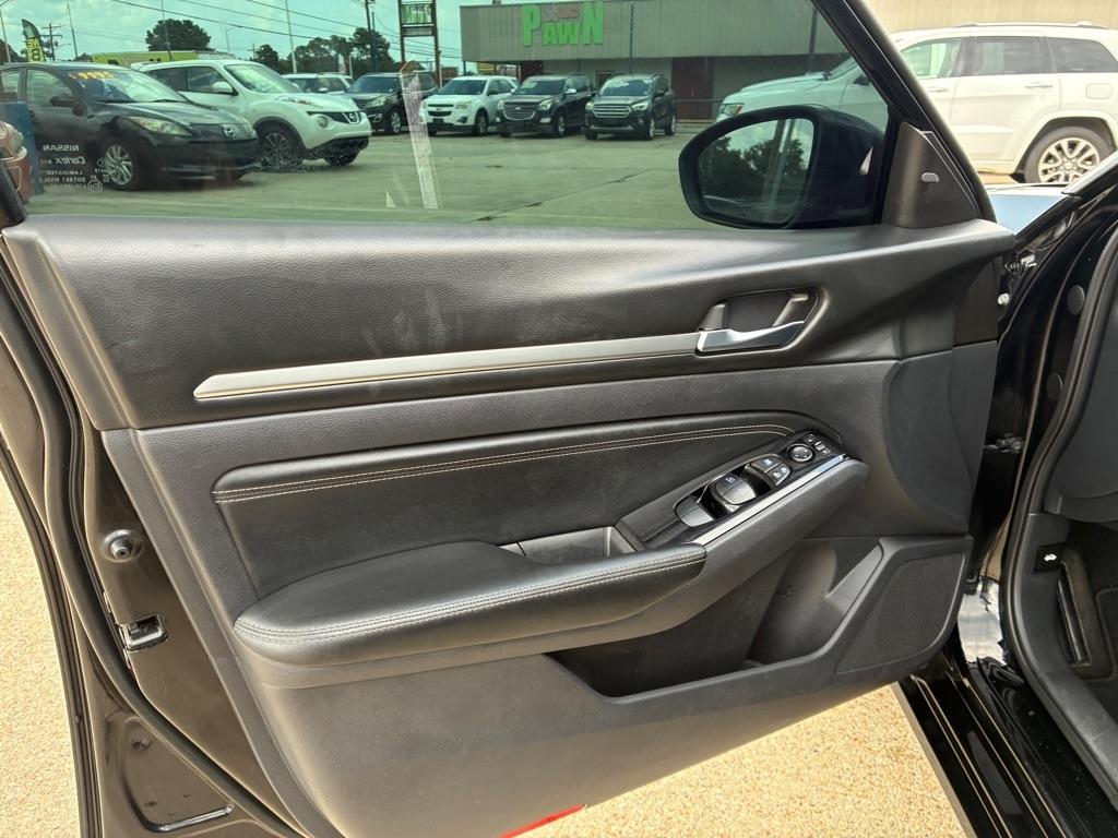 Nissan Altima 2.5 SL Sedan 2020