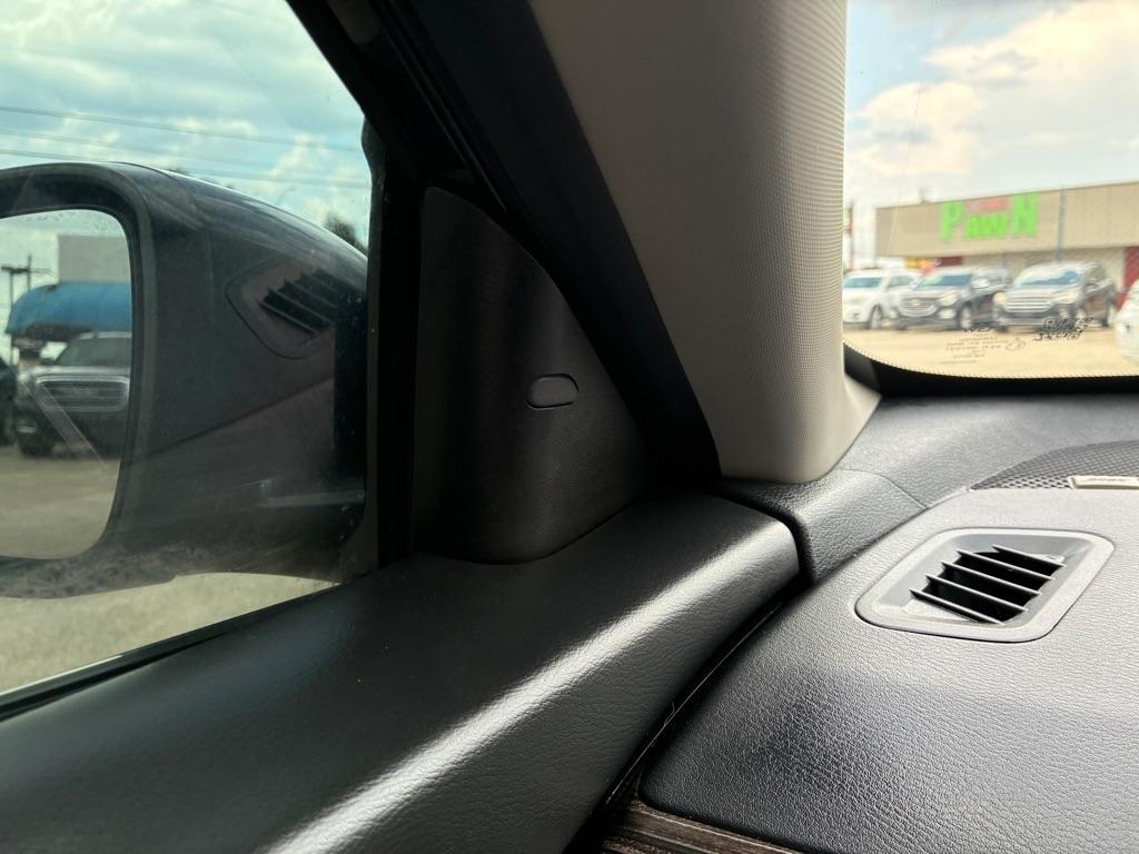 Nissan Altima 2.5 SL Sedan 2020