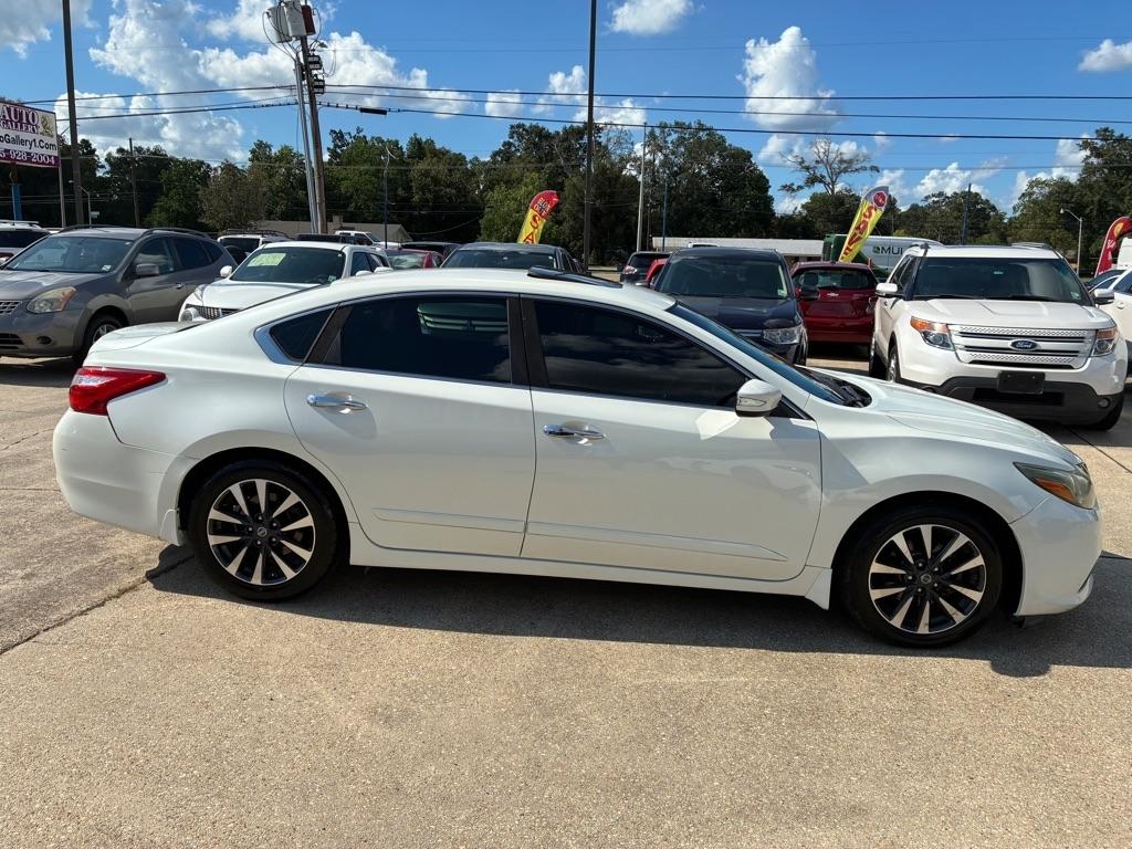 Nissan Altima 4dr Sdn I4 2.5 SL 2016