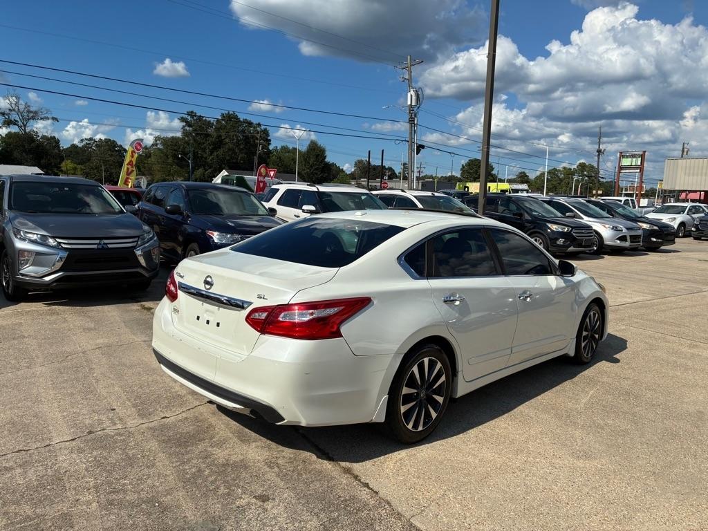 Nissan Altima 4dr Sdn I4 2.5 SL 2016