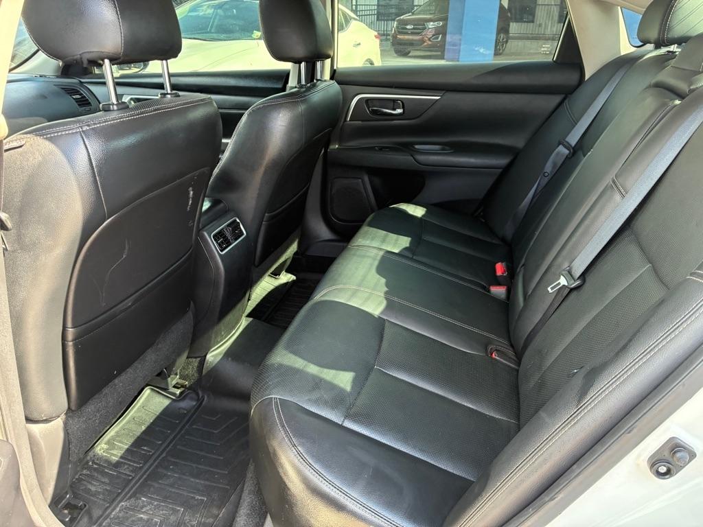 Nissan Altima 4dr Sdn I4 2.5 SL 2016