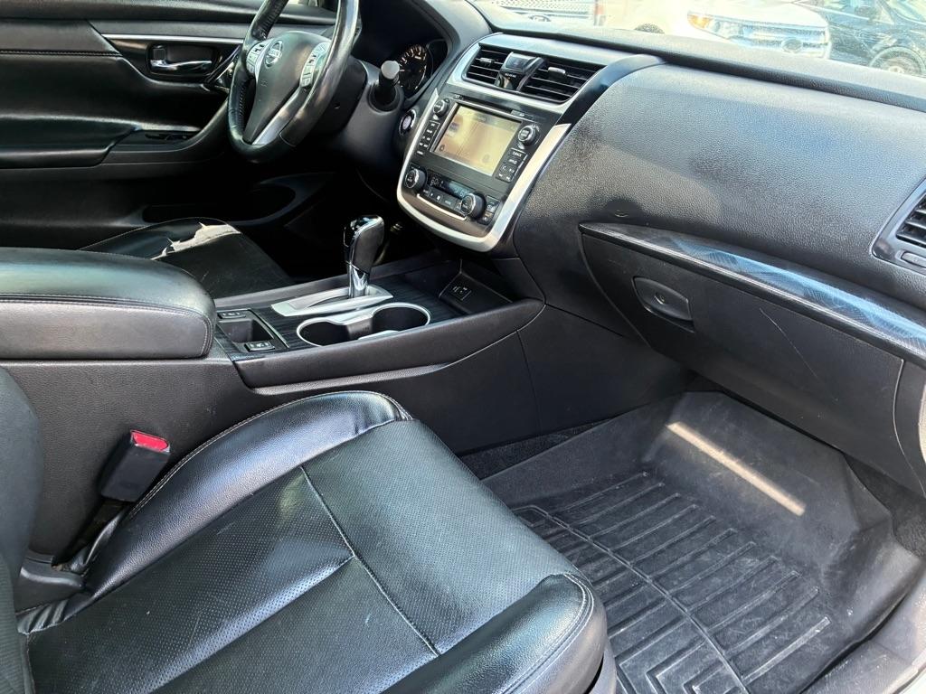Nissan Altima 4dr Sdn I4 2.5 SL 2016