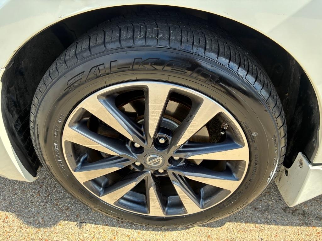 Nissan Altima 4dr Sdn I4 2.5 SL 2016