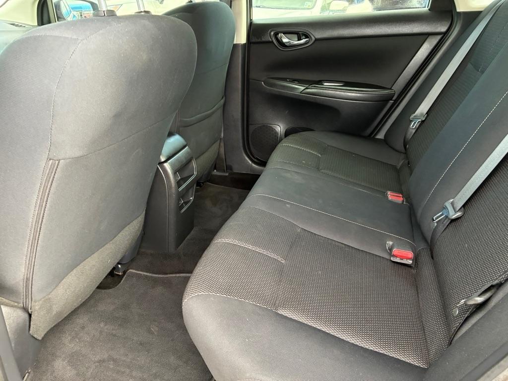 Nissan Sentra SV 4D Sedan 2018