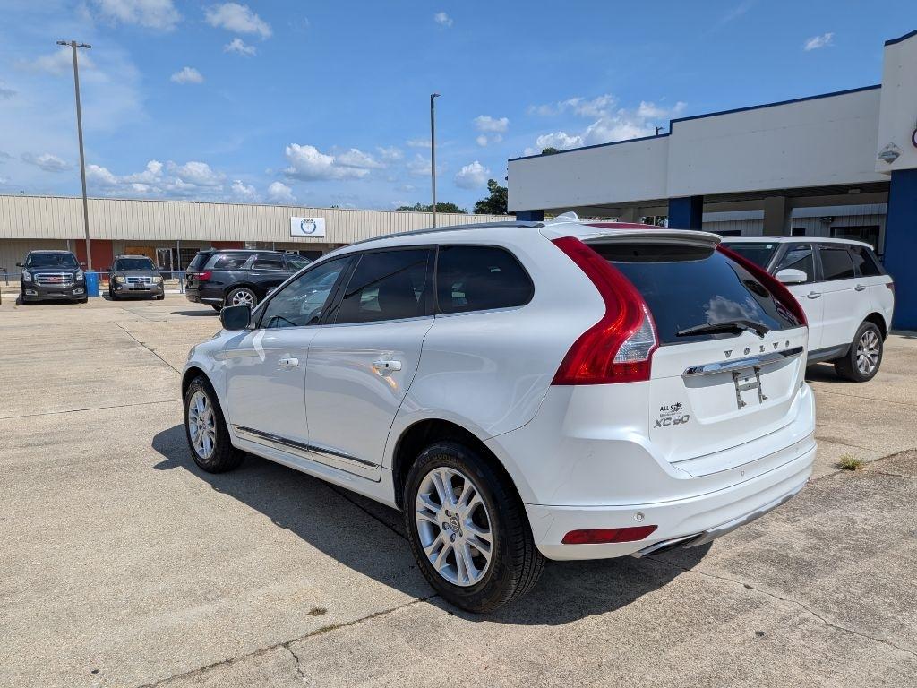 Volvo XC60 FWD 4dr T5 Drive-E Premier 2016