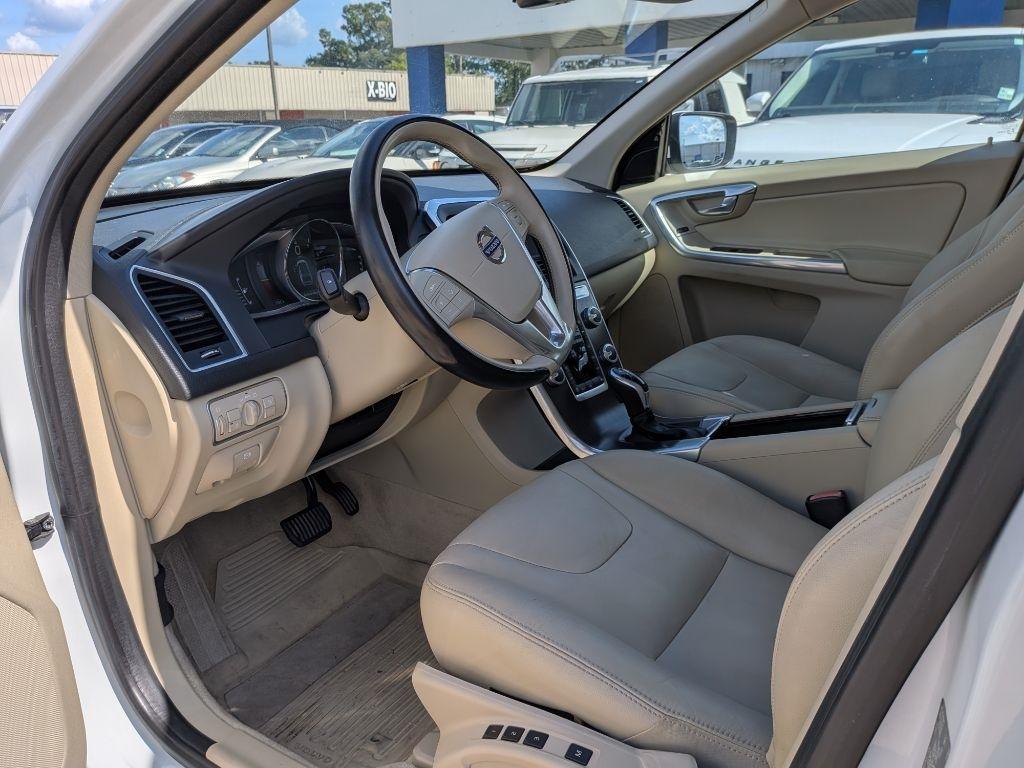 Volvo XC60 FWD 4dr T5 Drive-E Premier 2016