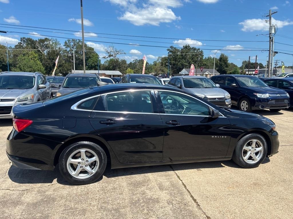 Chevrolet Malibu 4dr Sdn LS w/1LS 2017