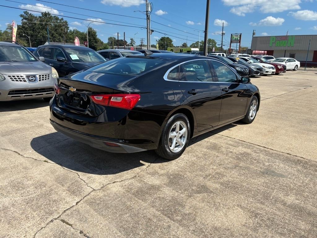 Chevrolet Malibu 4dr Sdn LS w/1LS 2017