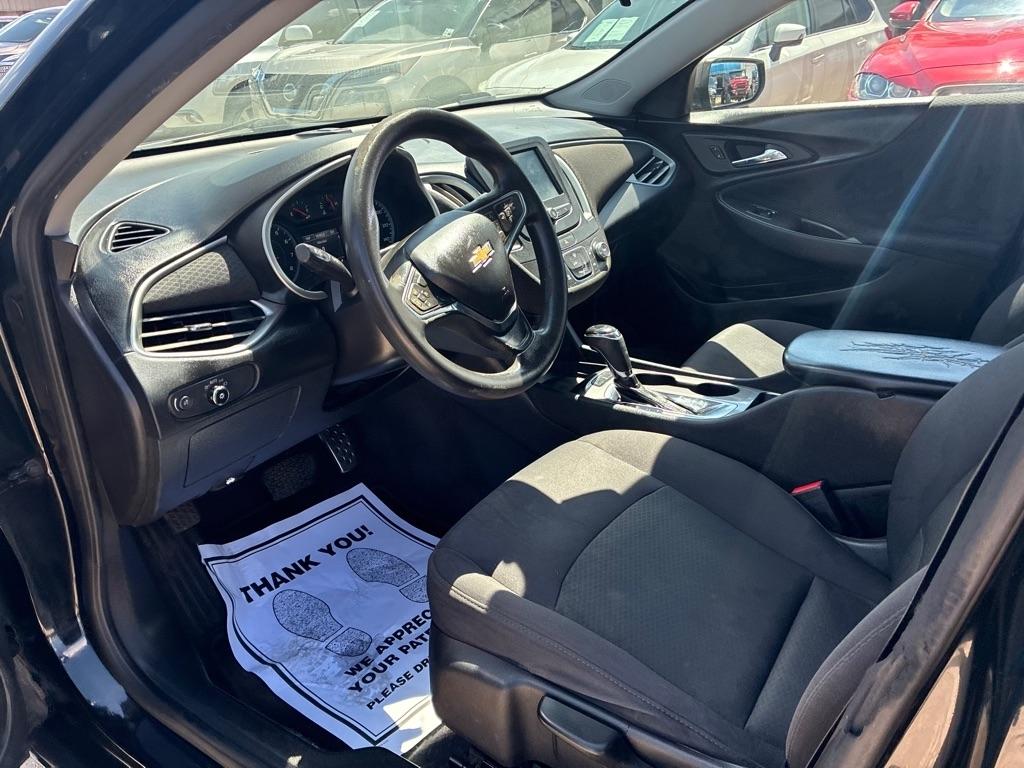 Chevrolet Malibu 4dr Sdn LS w/1LS 2017