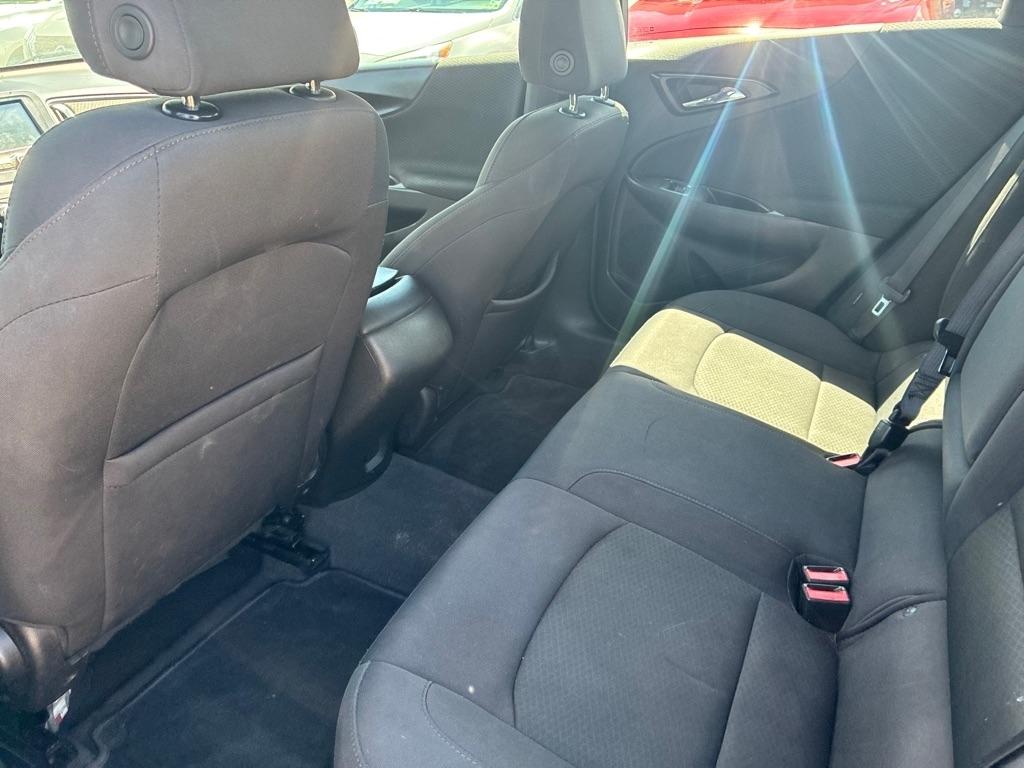 Chevrolet Malibu 4dr Sdn LS w/1LS 2017