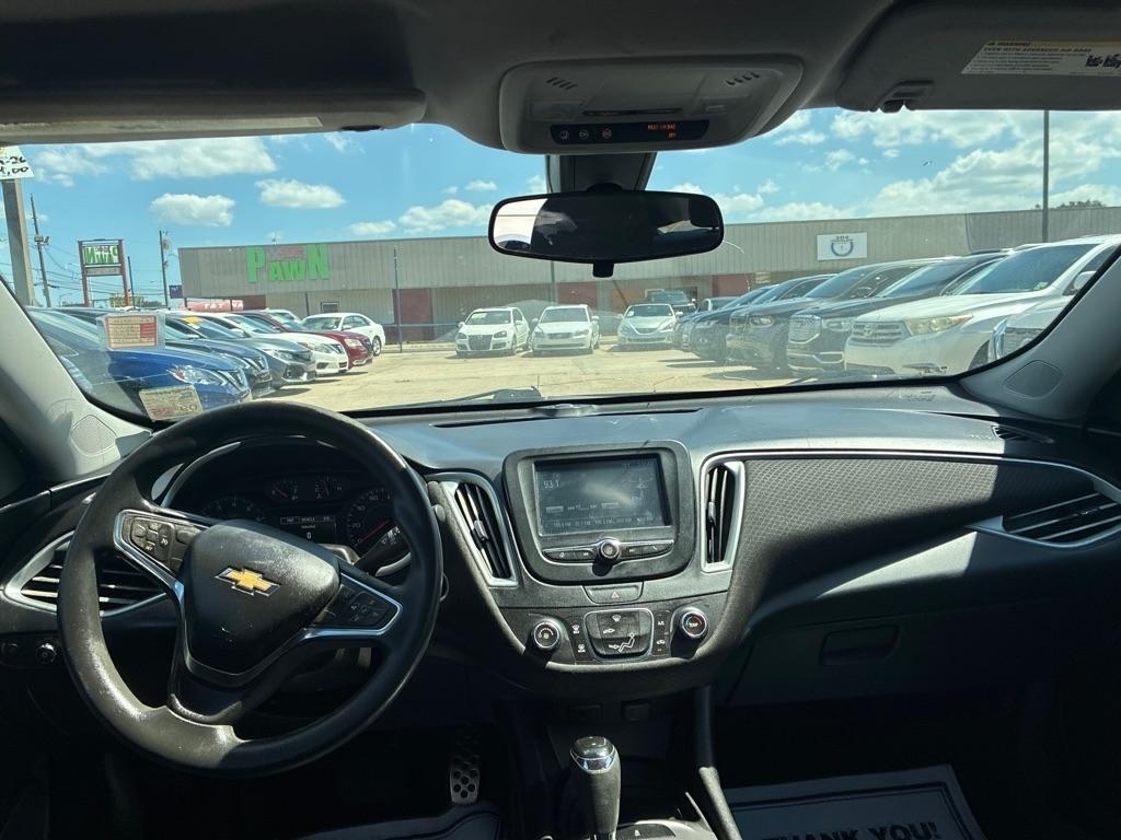 Chevrolet Malibu 4dr Sdn LS w/1LS 2017