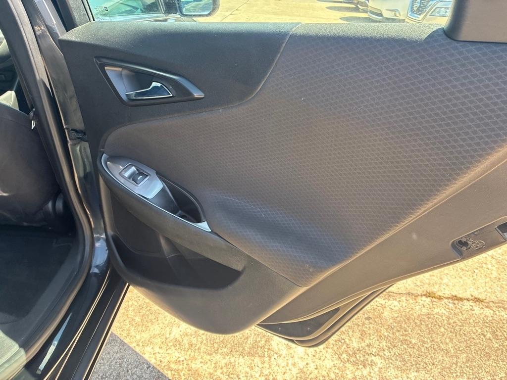 Chevrolet Malibu 4dr Sdn LS w/1LS 2017