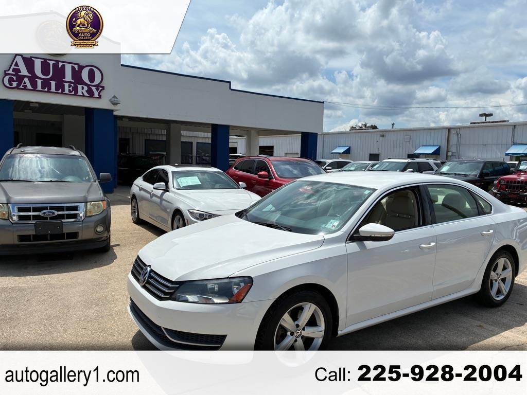 Volkswagen Passat 4dr Sdn 2.5L Auto SE 2012