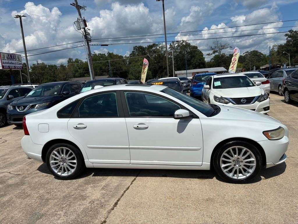 Volvo S40 4dr Sdn 2011