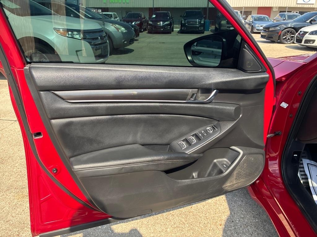 Honda Accord Sedan Sport 2.0T Auto 2020