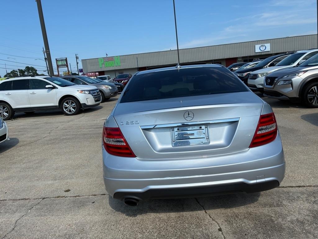 Mercedes-Benz C-Class 4dr Sdn C 250 Sport RWD 2013