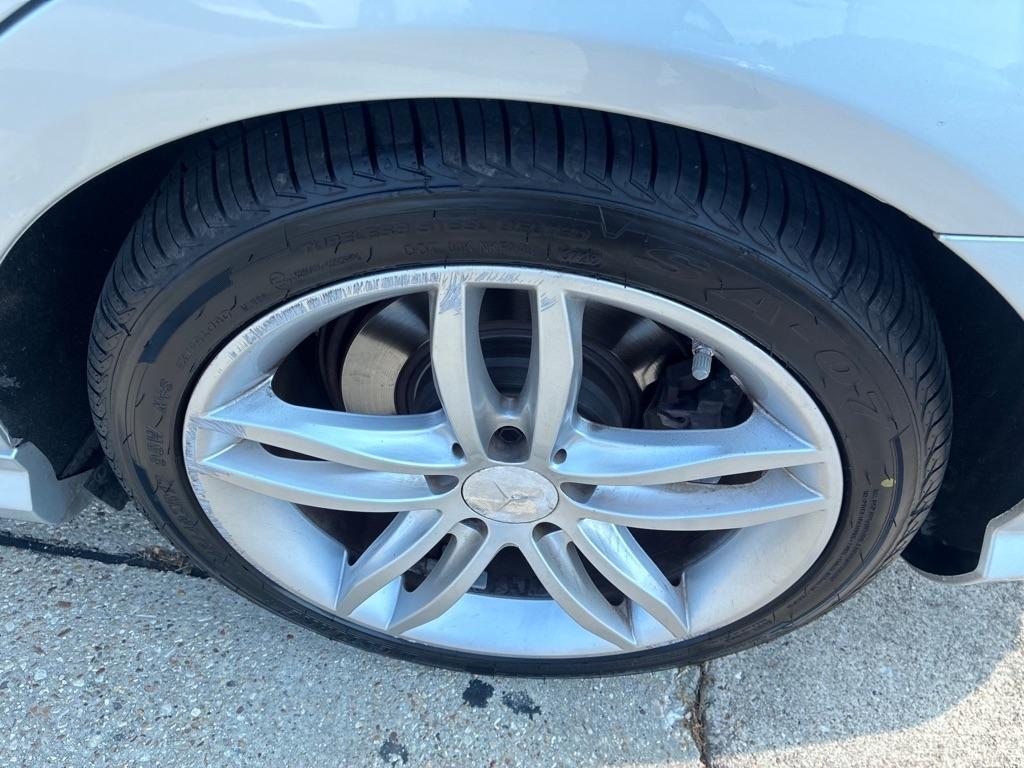 Mercedes-Benz C-Class 4dr Sdn C 250 Sport RWD 2013