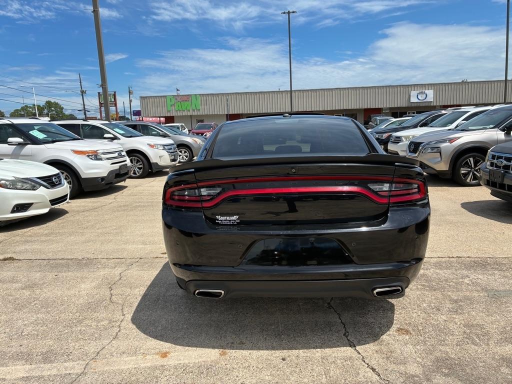 Dodge Charger SXT RWD 2020