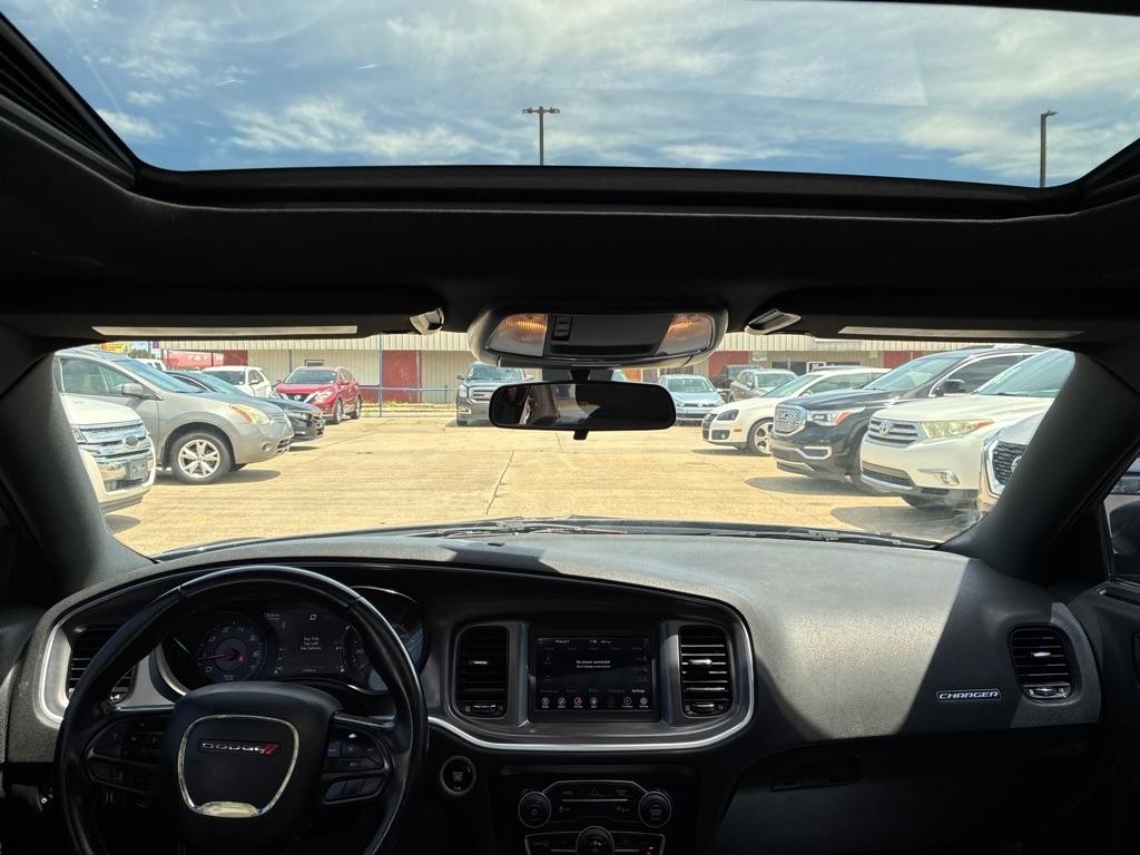 Dodge Charger SXT RWD 2020