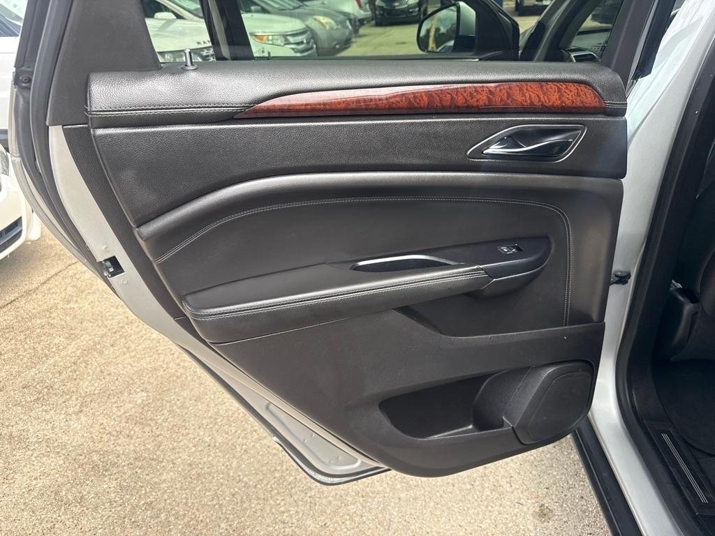 Cadillac SRX FWD 4dr Luxury Collection 2015