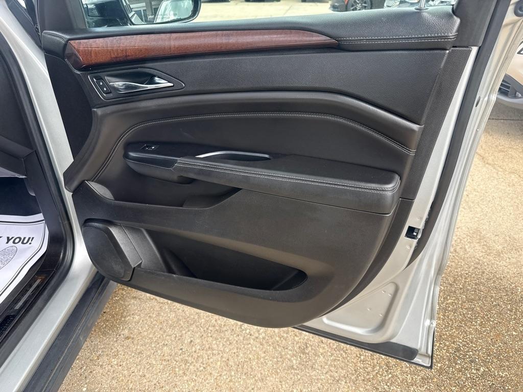 Cadillac SRX FWD 4dr Luxury Collection 2015