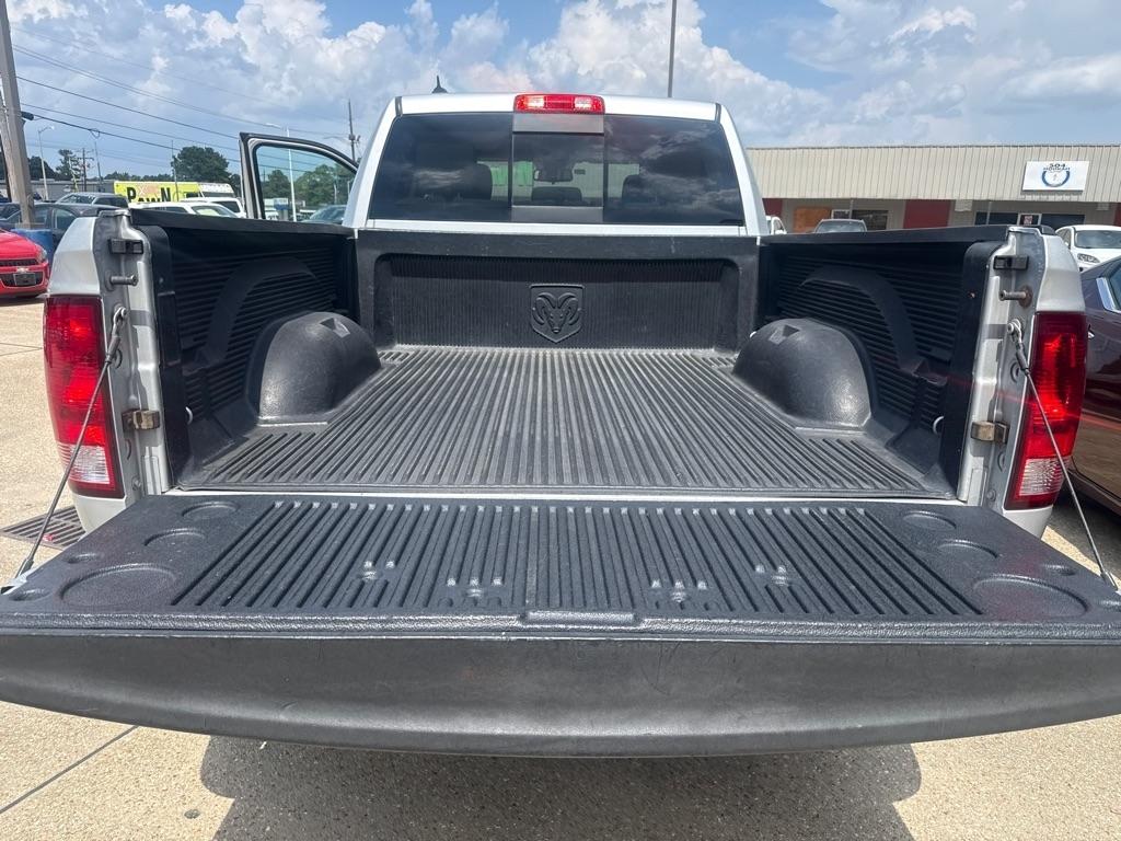 RAM 1500 2WD Crew Cab 149" Big Horn 2015
