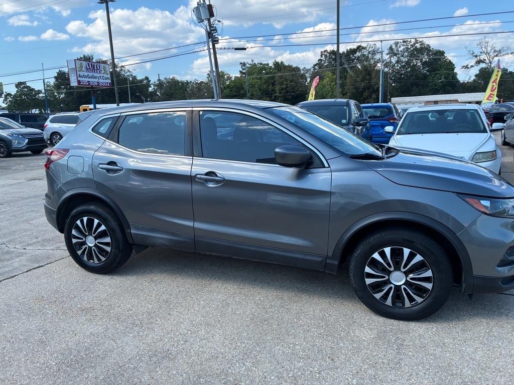 Nissan Rogue Sport FWD S 2020