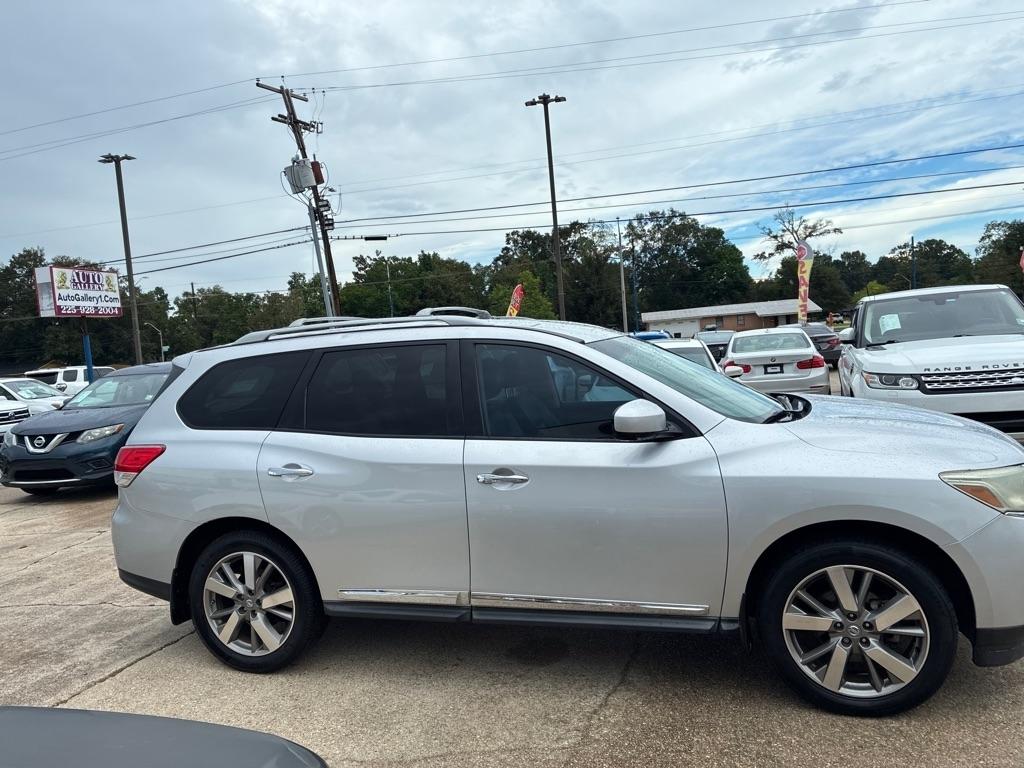 Nissan Pathfinder 2WD 4dr Platinum 2013