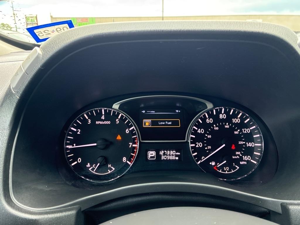 Nissan Pathfinder 2WD 4dr Platinum 2013